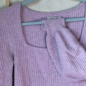 American Eagle sweet sweater